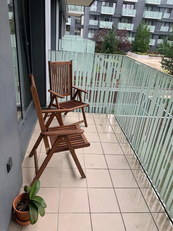 Residence Garden Tower S Balkonem, Garaz Prague Extérieur photo